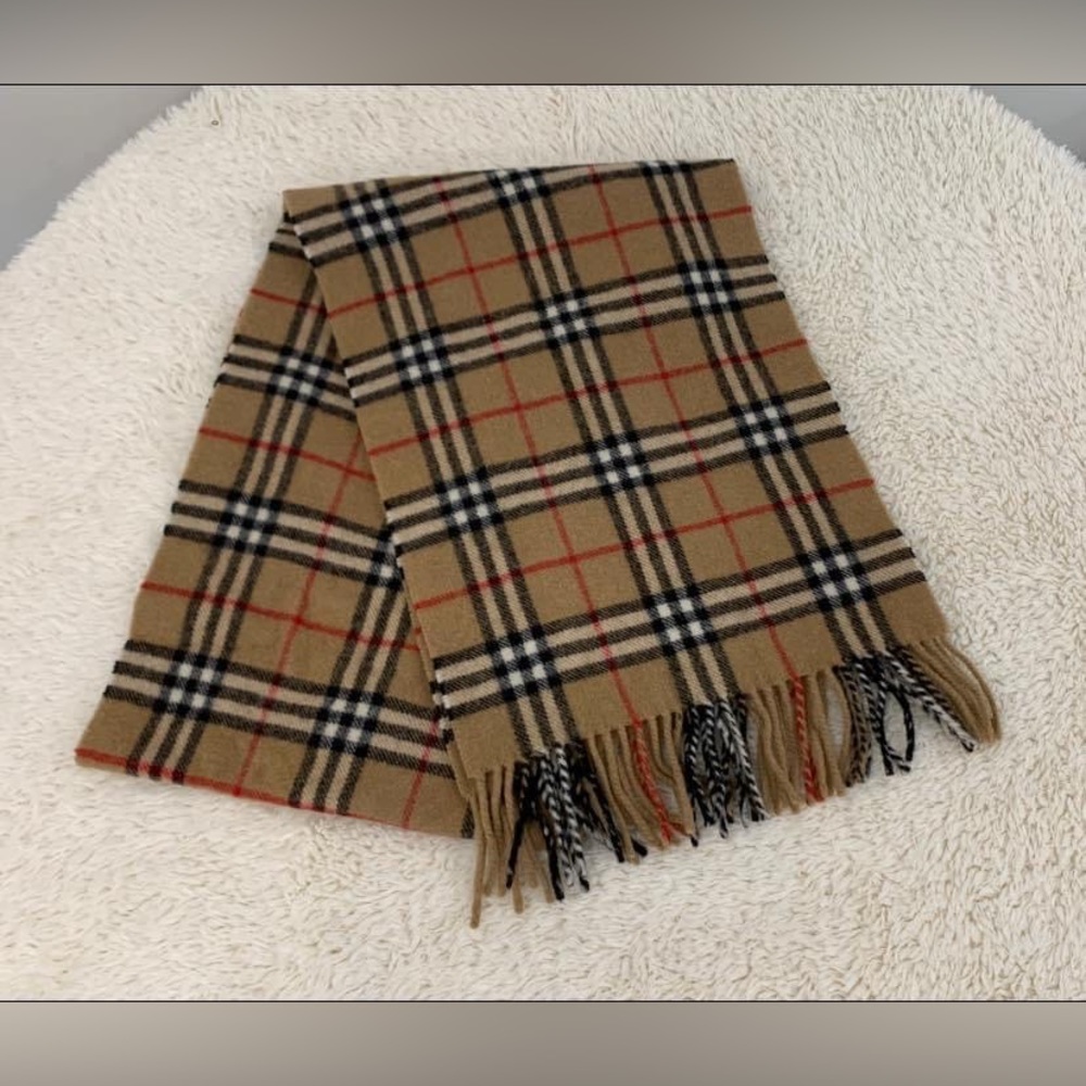 Burberry scarf #3